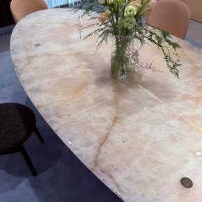 Brazil Cristallo Rosa Wow Calmante Quartzite Dining Table